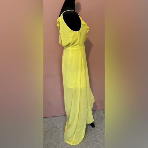 Elegant Yellow Ruffle Dress - Picture 3 of 7